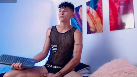 Kami online show from April 2026 06:52:01 PM