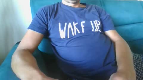 Snapshot of kanaletto chatting on October 2025 08:55:02 AM Mario online show from October 2025 08:55:02 AM