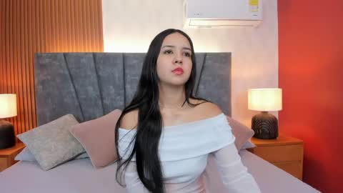 Snapshot of kandy_doll chatting on May 2026 06:37:01 PM Deisy Miller online show from May 2026 06:37:01 PM