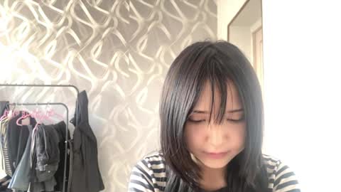 Snapshot of kanishabroadstone chatting on April 2026 02:38:02 AM Lily online show from April 2026 02:38:02 AM