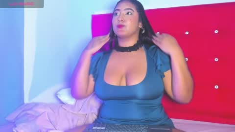 Snapshot of kaome_sweetxx chatting on February 2025 01:56:01 AM kaome_sweetxx online show from February 2025 01:56:01 AM