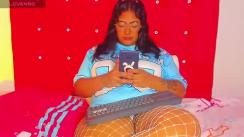 Snapshot of kaome_sweetxx chatting on February 2025 06:01:02 PM kaome_sweetxx online show from February 2025 06:01:02 PM