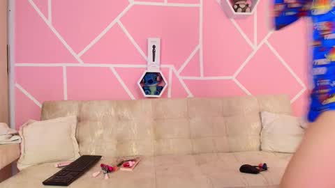 kaoriille online show from January 2025 04:30:02 PM