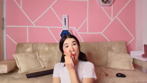 kaoriille online show from February 2025 06:29:02 AM