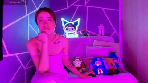 kaoriille online show from April 2026 01:41:02 PM