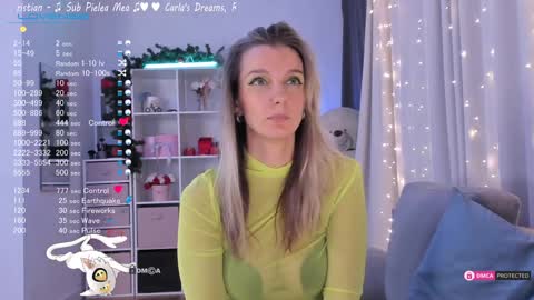 Julia online show from January 2025 08:57:02 PM