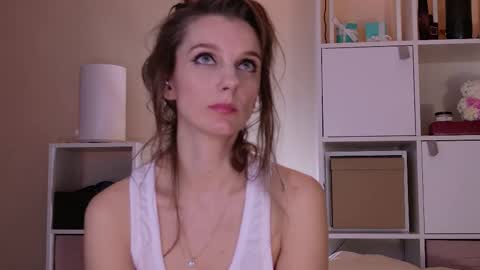 Julia online show from March 2026 08:58:02 PM