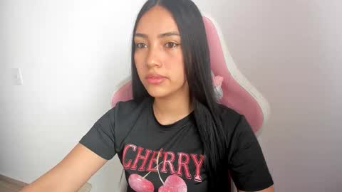 Snapshot of karely_sweet_ chatting on June 2026 02:56:01 PM karely_sweet_ online show from June 2026 02:56:01 PM