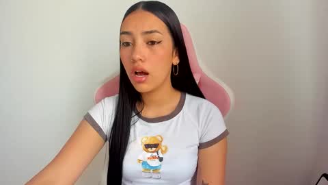 Snapshot of karely_sweet_ chatting on June 2026 01:55:02 PM karely_sweet_ online show from June 2026 01:55:02 PM