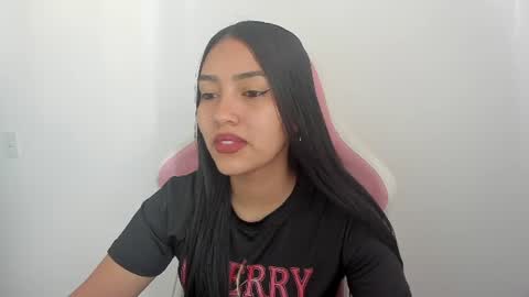 Snapshot of karely_sweet_ chatting on June 2026 02:09:01 PM karely_sweet_ online show from June 2026 02:09:01 PM