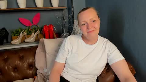 Karen online show from June 2026 10:18:01 AM