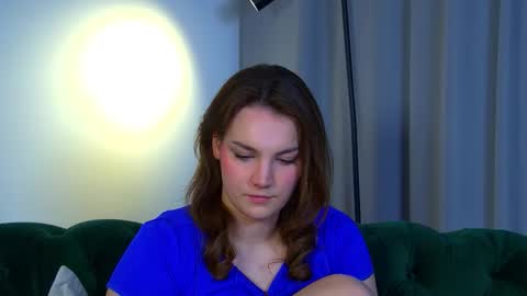 Karen online show from October 2025 06:41:02 PM