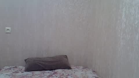 karennelsonx online show from February 2025 06:01:02 PM