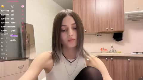 Snapshot of karensimilton chatting on November 2025 02:20:02 PM May online show from November 2025 02:20:02 PM