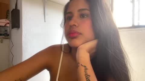 kariina candy and fox online show from June 2026 02:20:02 PM