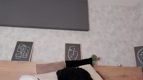 Kari online show from April 2026 11:32:01 AM