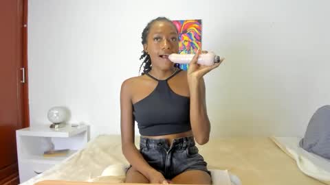 Snapshot of karina_lopez7 chatting on February 2025 12:11:01 AM karina_lopez7 online show from February 2025 12:11:01 AM