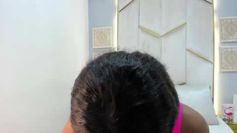 karinaacox online show from April 2026 01:25:02 PM