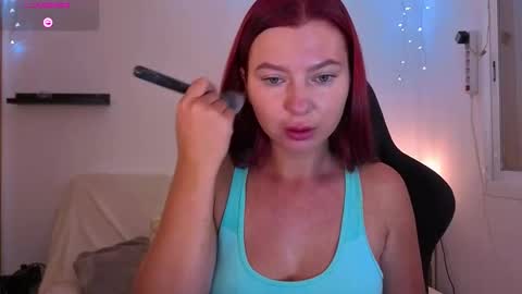 Snapshot of karinchik_ chatting on September 2025 06:33:02 PM Karina online show from September 2025 06:33:02 PM