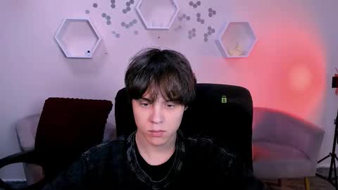 Karl online show from December 2025 09:51:02 AM