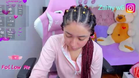 Snapshot of karla_cutee1 chatting on September 2025 05:12:01 AM karla online show from September 2025 05:12:01 AM