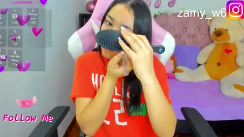 Snapshot of karla_cutee1 chatting on October 2025 10:38:02 AM karla online show from October 2025 10:38:02 AM