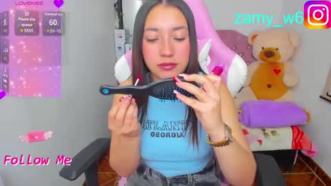 Snapshot of karla_cutee1 chatting on May 2026 06:44:01 AM karla online show from May 2026 06:44:01 AM