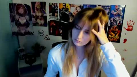 Karla online show from November 2025 01:35:02 PM