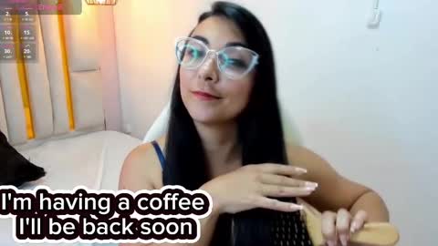 Snapshot of karla_hernandez chatting on January 2025 10:52:02 AM Karla online show from January 2025 10:52:02 AM