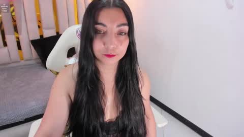 Snapshot of karla_hernandez chatting on January 2025 11:04:02 AM Karla online show from January 2025 11:04:02 AM