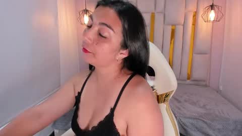 Snapshot of karla_hernandez chatting on February 2025 04:58:02 PM Karla online show from February 2025 04:58:02 PM