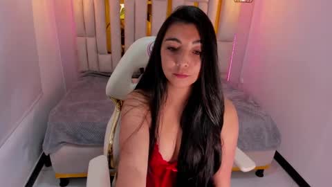 Snapshot of karla_hernandez chatting on February 2025 02:00:01 PM Karla online show from February 2025 02:00:01 PM