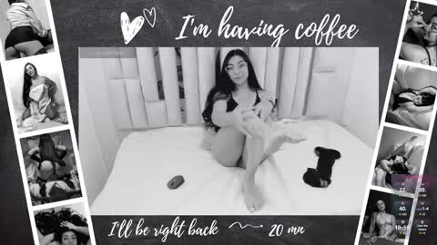 Karla  online show from November 2025 10:47:01 AM