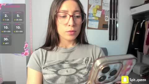 Snapshot of karla_honey_ chatting on May 2026 04:24:02 PM Karla online show from May 2026 04:24:02 PM