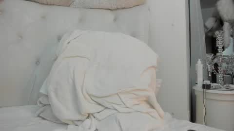 KARLA A online show from June 2026 06:10:02 AM