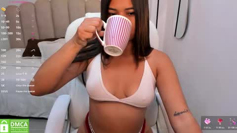 karliie kloss   online show from November 2025 04:56:01 AM