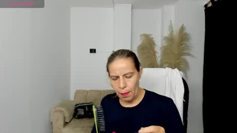 KARLYE online show from April 2026 03:35:02 AM