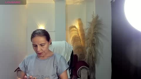 Snapshot of karlye_hot chatting on June 2026 03:33:01 AM KARLYE online show from June 2026 03:33:01 AM