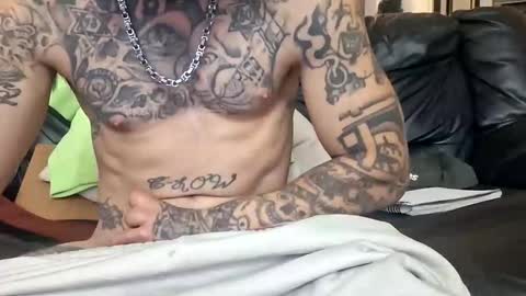 karmacall36 online show from April 2026 01:06:02 PM