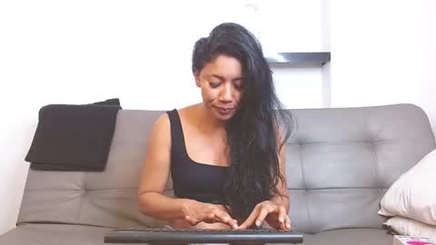 karolina  online show from February 2025 03:09:02 AM