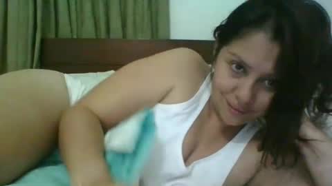 Snapshot of karol_gill chatting on December 2024 10:34:02 AM Karol online show from December 2024 10:34:02 AM