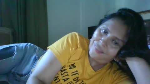 Snapshot of karol_gill chatting on January 2025 09:39:01 PM Karol online show from January 2025 09:39:01 PM