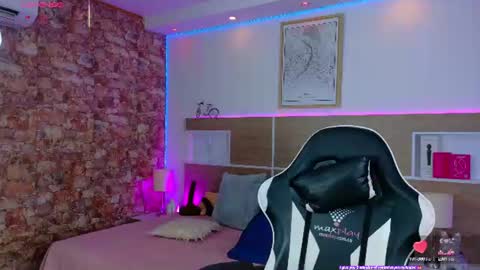 Snapshot of karol_scott1 chatting on July 2026 08:57:02 PM KAROL SCOTT online show from July 2026 08:57:02 PM