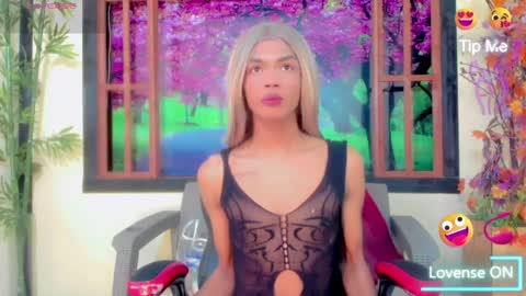 Snapshot of karol_vanessa__ chatting on March 2026 11:15:01 AM karol Vanessa online show from March 2026 11:15:01 AM