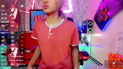 Snapshot of karol_vanessa__ chatting on May 2026 11:15:01 AM karol Vanessa online show from May 2026 11:15:01 AM