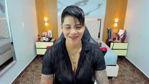 Karol and Luna online show from October 2025 11:04:02 PM