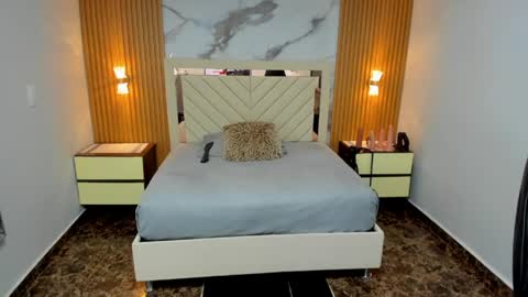 Karol and Luna online show from March 2026 07:58:01 PM