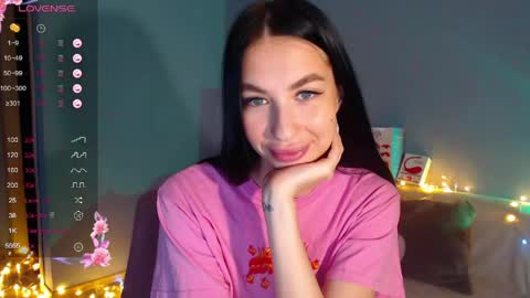 Kira online show from April 2026 02:28:02 AM