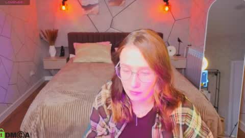 Snapshot of karolina_kely chatting on April 2026 09:40:02 AM Karolina online show from April 2026 09:40:02 AM