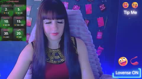 Caroline online show from January 2026 07:01:02 AM